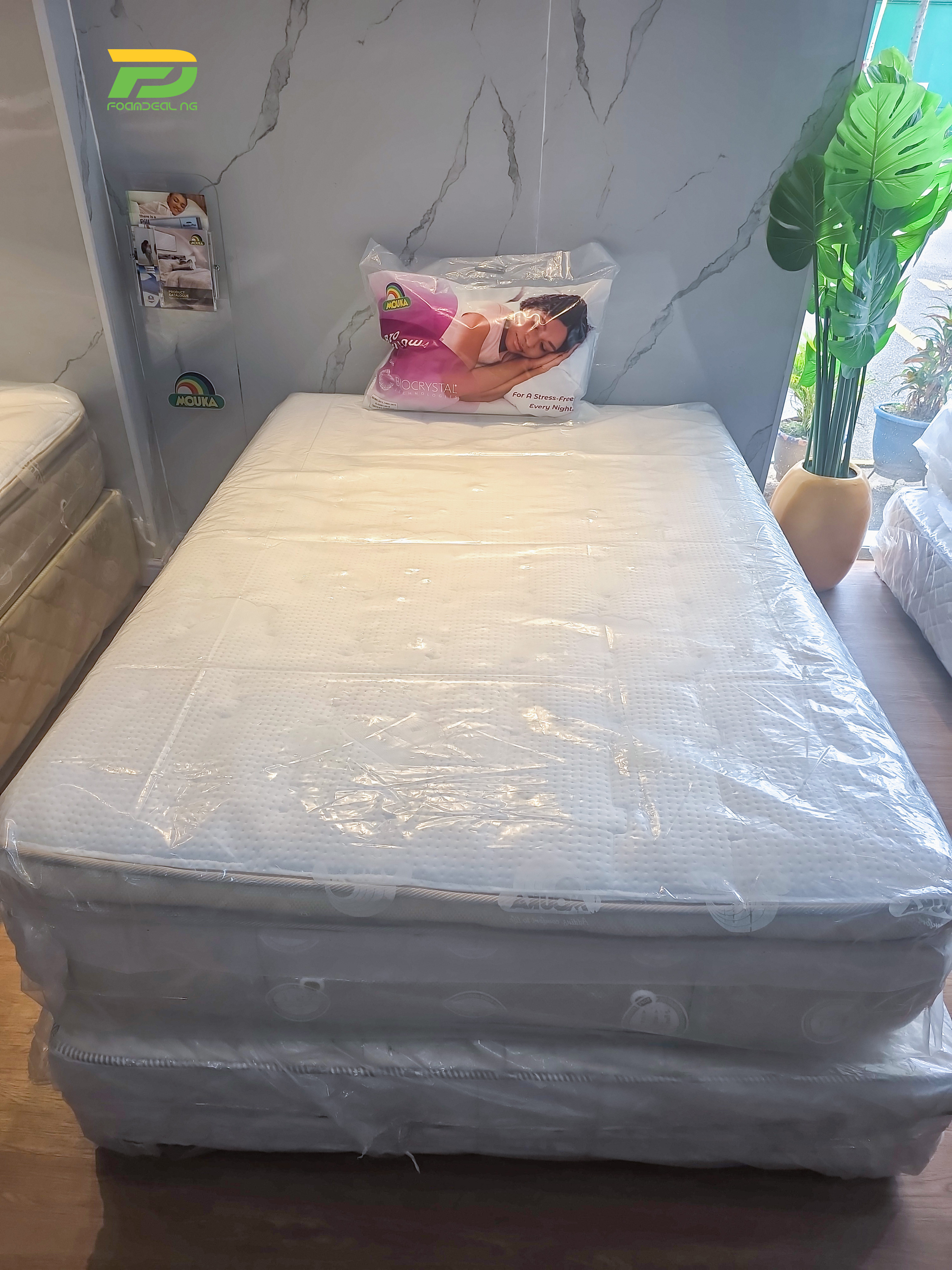 Mouka Royal Pillow Top Luxu...